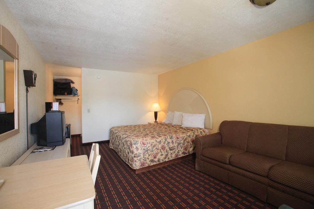 Regency Inn Pigeon Forge Habitación foto
